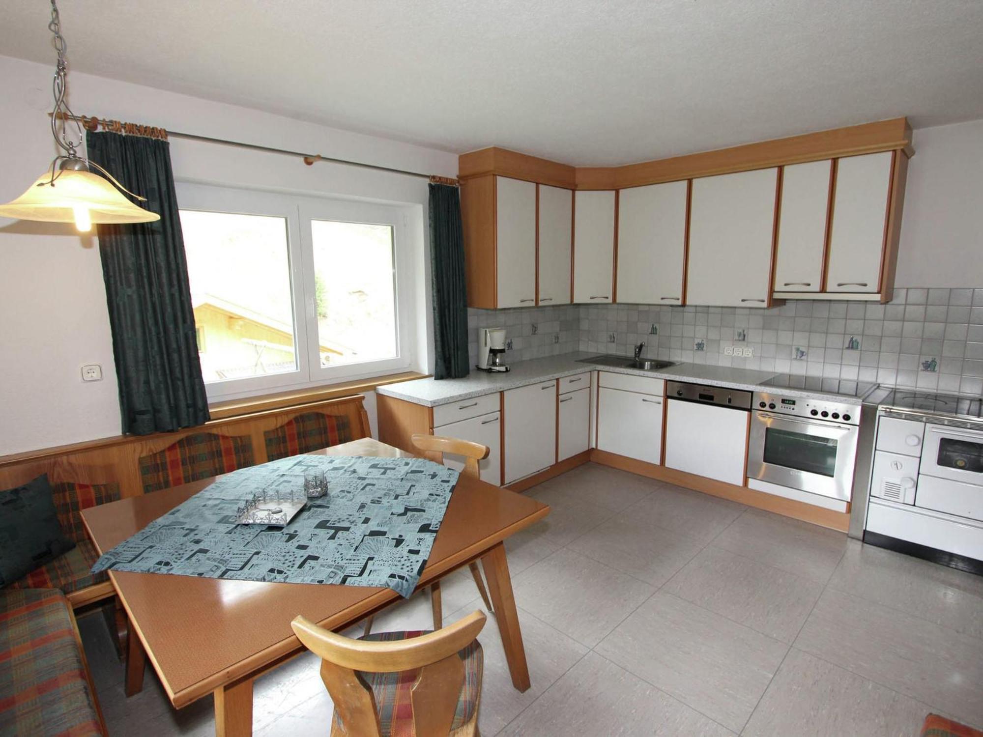 Home With A Wooden Decor And Full Of Atmosphere Außervillgraten 외부 사진